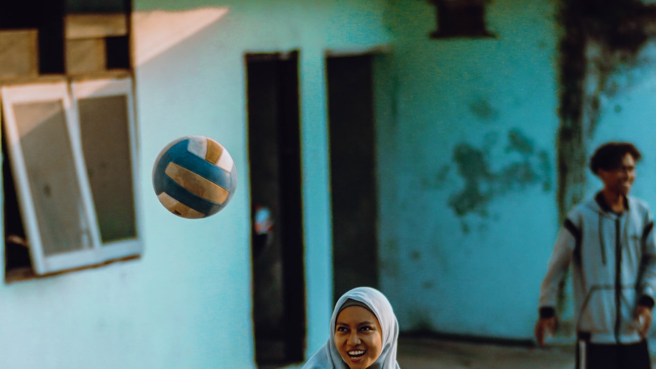 Factors to Consider When Choosing Blonde Human Hair Wigs